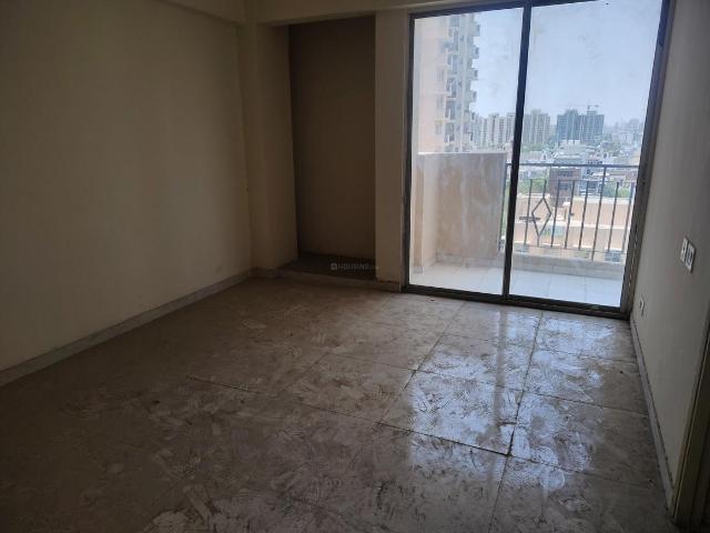 2 BHK Apartment in Sector 93 for resale Gurgaon. The reference number is 20505367