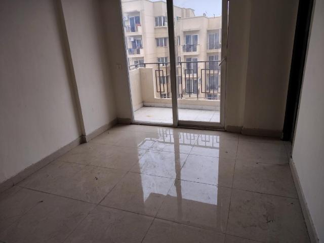 2 BHK Apartment in Sector 93 for resale Gurgaon. The reference number is 20991772