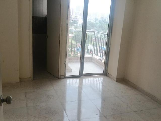 2 BHK Apartment in Sector 93 for resale Gurgaon. The reference number is 21184575