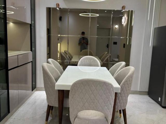 2 BHK Apartment in Sector 93A for resale Noida. The reference number is 21191284