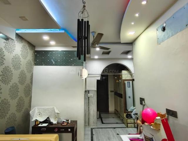 2 BHK Apartment in Sector 9 Rohini for resale New Delhi. The reference number is 19027436