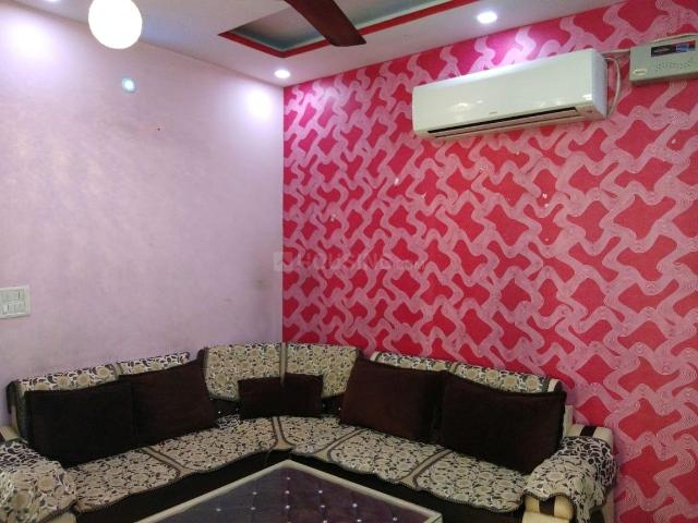 2 BHK Apartment in Sector 9 Rohini for resale New Delhi. The reference number is 20096585