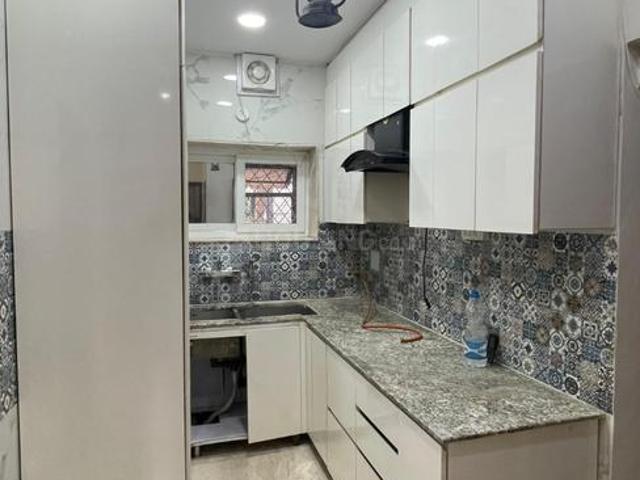 2 BHK Apartment in Sector 9 Rohini for resale New Delhi. The reference number is 21182752