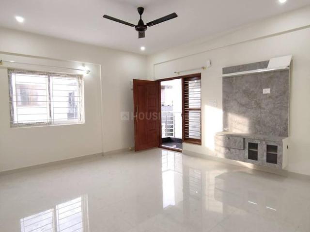 2 BHK Apartment in Selaiyur for resale Chennai. The reference number is 21244974