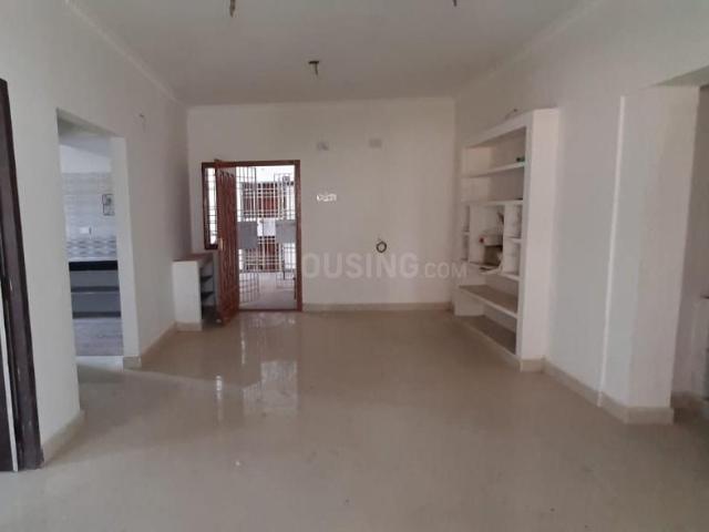 2 BHK Apartment in Selaiyur for resale Chennai. The reference number is 21296080
