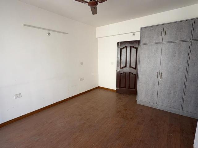 2 BHK Apartment in Semra for resale Lucknow. The reference number is 21315565