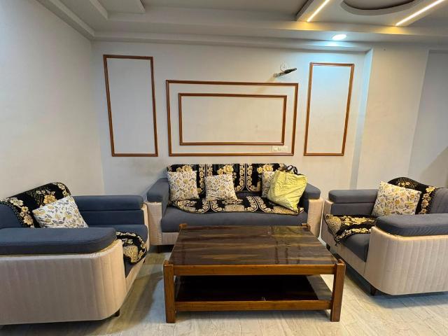 2 BHK Apartment in Shyam Nagar for rent Jaipur. The reference number is 21372291