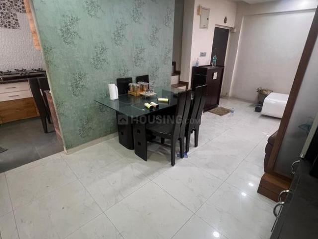2 BHK Apartment in Shyamal for rent Ahmedabad. The reference number is 19855071