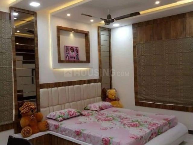 2 BHK Apartment in Shyamal for rent Ahmedabad. The reference number is 20672744