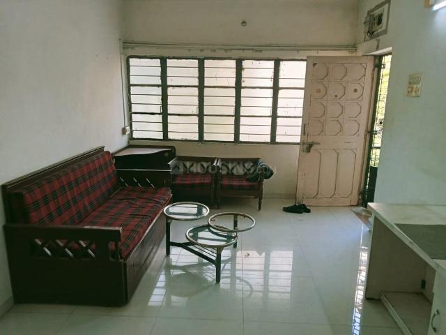 2 BHK Apartment in Shyamal for rent Ahmedabad. The reference number is 20677425