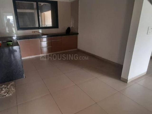 2 BHK Apartment in Shyamal for rent Ahmedabad. The reference number is 21002068