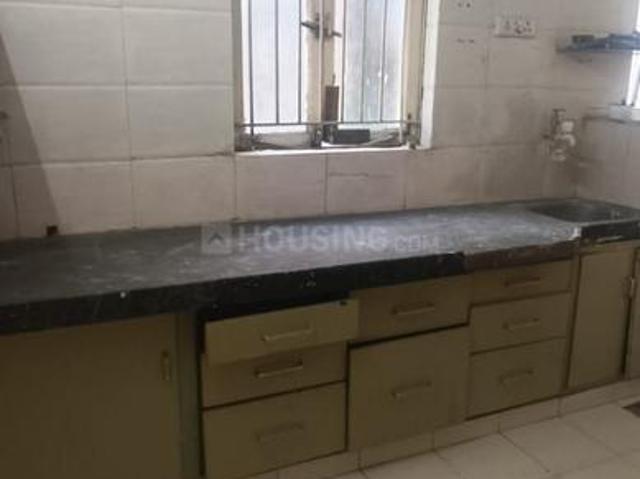 2 BHK Apartment in Shyamal for rent Ahmedabad. The reference number is 21030069