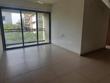 2 BHK Apartment in Shyamal for resale Ahmedabad. The reference number is 20560172