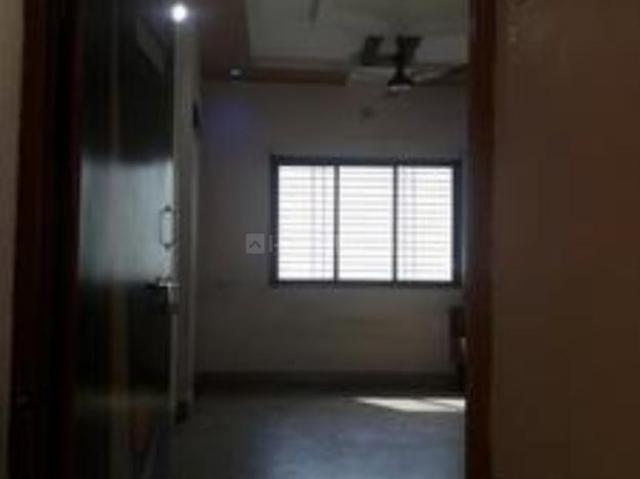 2 BHK Apartment in Shahibaug for rent Ahmedabad. The reference number is 17944345
