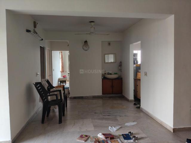 2 BHK Apartment in Shahibaug for rent Ahmedabad. The reference number is 21153728