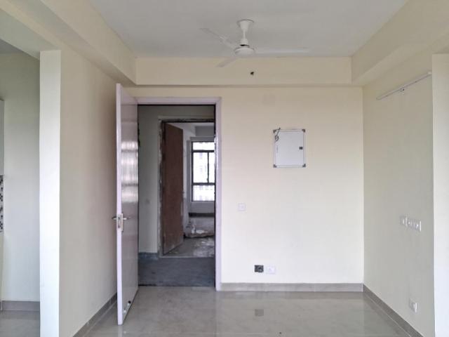 2 BHK Apartment in Shahpur Govardhanpur Khadar for rent Noida. The reference number is 19568293
