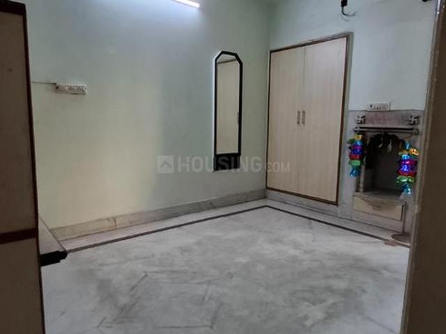 2 BHK Apartment in Shalimar Bagh for rent New Delhi. The reference number is 20671720