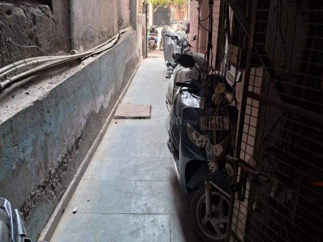 2 BHK Apartment in Shalimar Garden for resale Ghaziabad. The reference number is 15621537