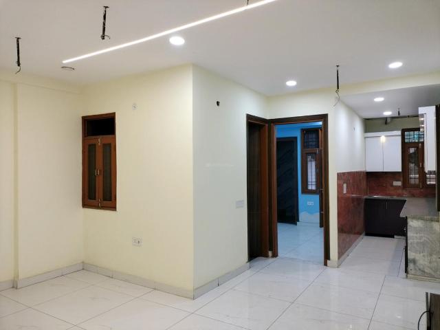 2 BHK Apartment in Shalimar Garden for resale Ghaziabad. The reference number is 16447645