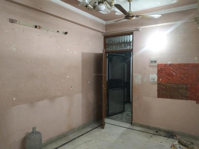 2 BHK Apartment in Shalimar Garden for resale Ghaziabad. The reference number is 18009499