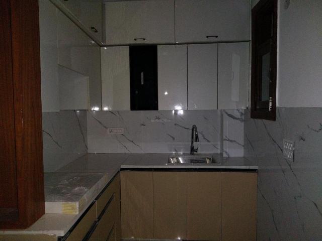 2 BHK Apartment in Shalimar Garden for resale Ghaziabad. The reference number is 18228691