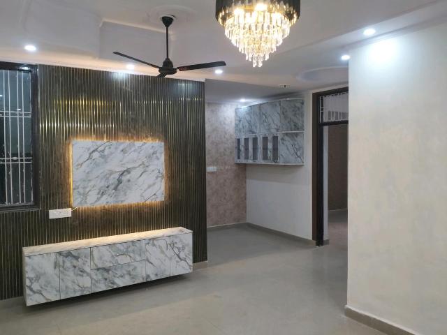 2 BHK Apartment in Shalimar Garden for resale Ghaziabad. The reference number is 19314351