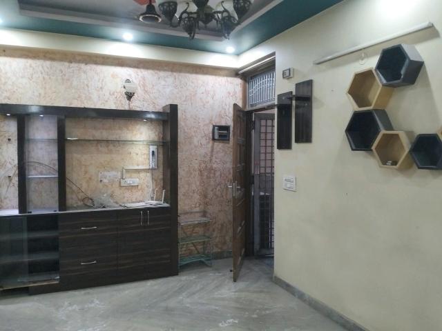 2 BHK Apartment in Shalimar Garden for resale Ghaziabad. The reference number is 20560295