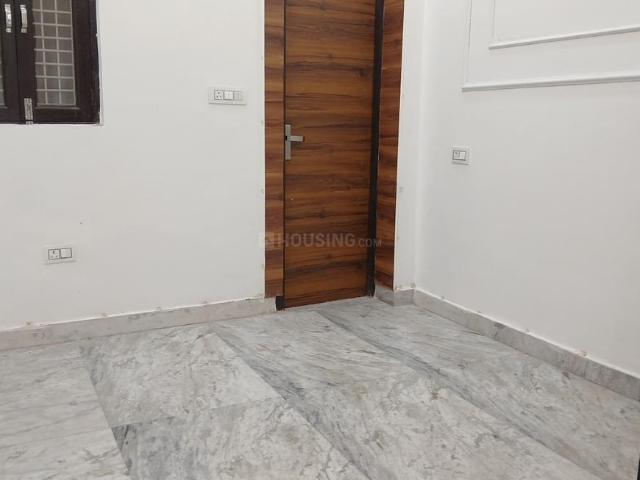 2 BHK Apartment in Shalimar Garden for resale Ghaziabad. The reference number is 21187098
