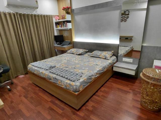 2 BHK Apartment in Shantigram for rent Ahmedabad. The reference number is 19791753
