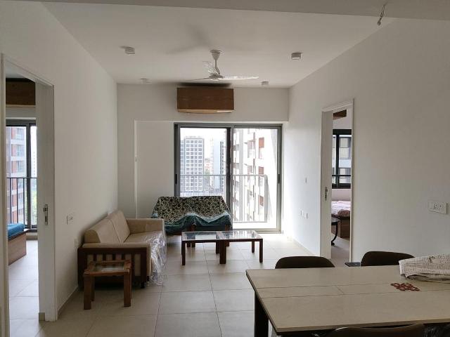 2 BHK Apartment in Shantigram for rent Ahmedabad. The reference number is 20327702