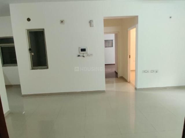 2 BHK Apartment in Shantigram for rent Ahmedabad. The reference number is 21041456