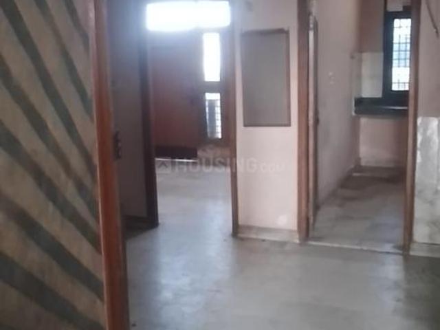 2 BHK Apartment in Shastri Nagar for rent Meerut. The reference number is 20764009