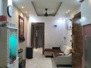 2 BHK Apartment in Shastri Nagar for resale New Delhi. The reference number is 19457935