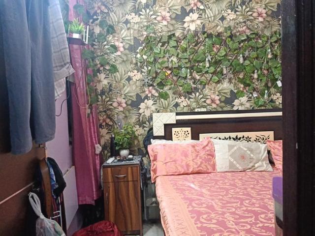 2 BHK Apartment in Shastri Nagar for resale New Delhi. The reference number is 21197403