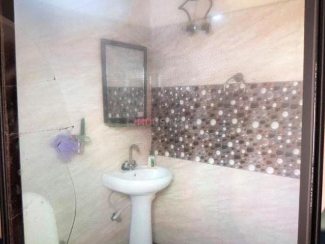 2 BHK Apartment in Shastri Nagar for resale Ghaziabad. The reference number is 12471436