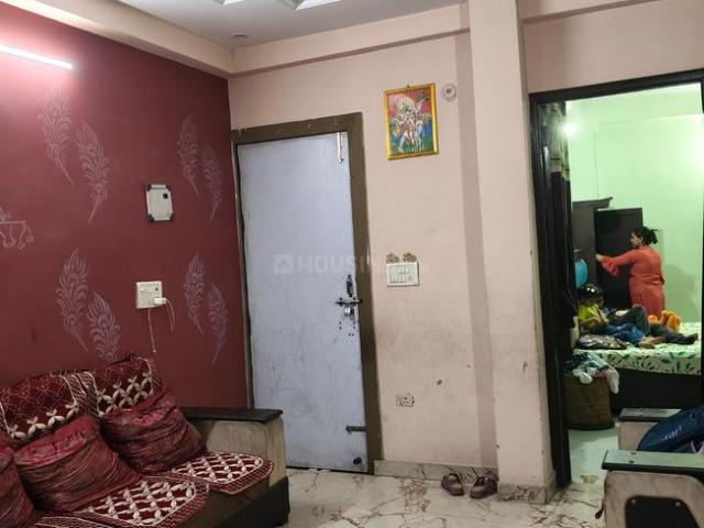 2 BHK Apartment in Shastri Nagar for resale Ghaziabad. The reference number is 21334159