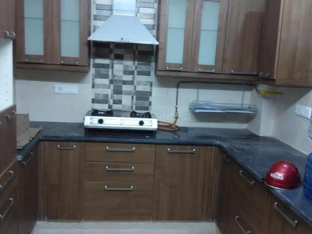 2 BHK Apartment in Sheikh Sarai for rent New Delhi. The reference number is 20931885