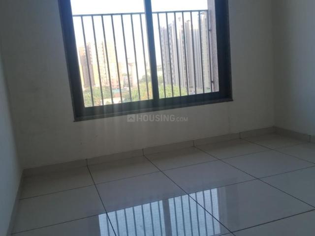 2 BHK Apartment in Shela for rent Ahmedabad. The reference number is 19859807