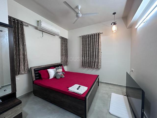 2 BHK Apartment in Shela for rent Ahmedabad. The reference number is 20030988