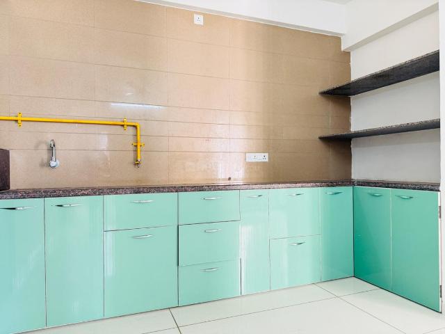 2 BHK Apartment in Shela for rent Ahmedabad. The reference number is 20103147