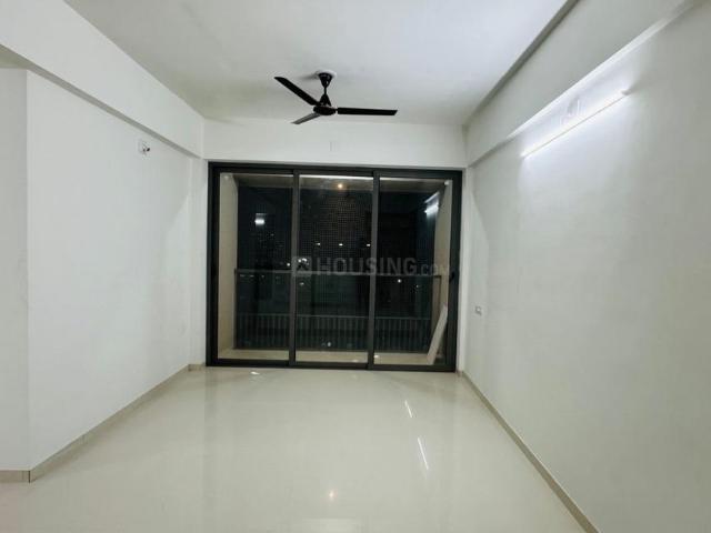 2 BHK Apartment in Shela for rent Ahmedabad. The reference number is 20149580
