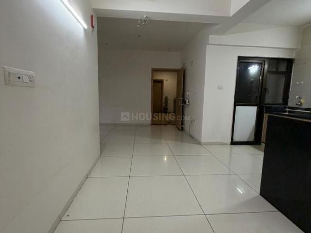 2 BHK Apartment in Shela for rent Ahmedabad. The reference number is 20832462