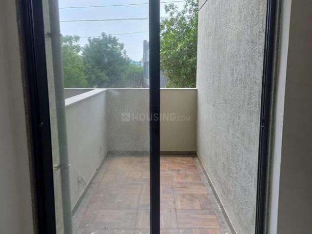 2 BHK Apartment in Shela for rent Ahmedabad. The reference number is 20875113