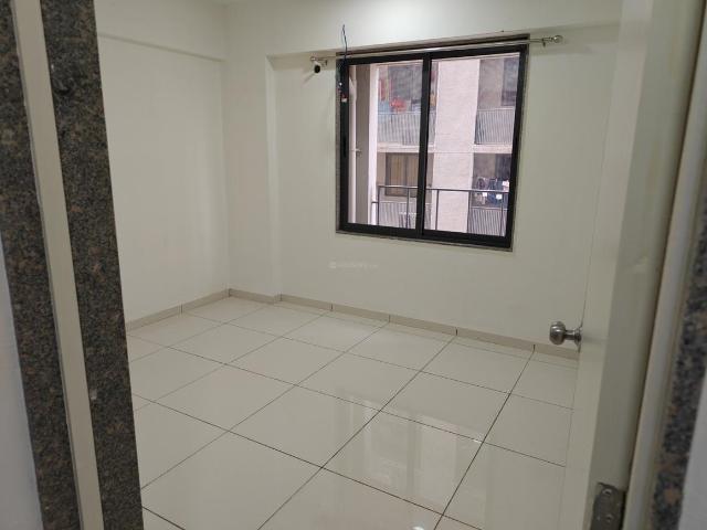 2 BHK Apartment in Shela for rent Ahmedabad. The reference number is 20942171