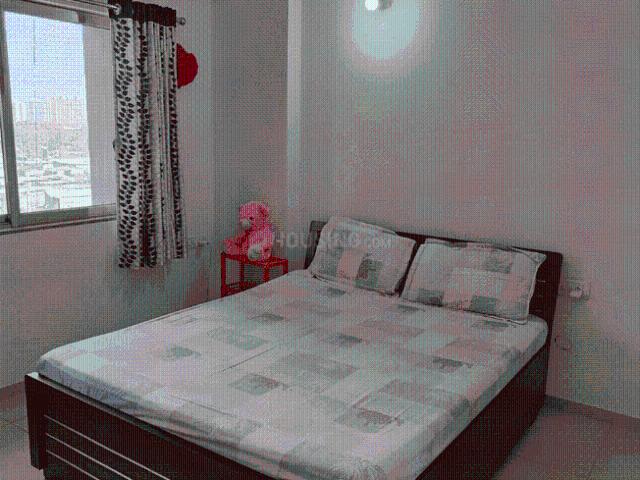 2 BHK Apartment in Shela for rent Ahmedabad. The reference number is 21077406