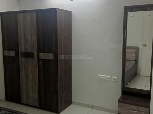 2 BHK Apartment in Shela for rent Ahmedabad. The reference number is 21077613