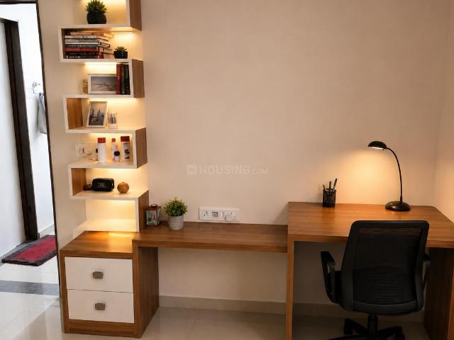 2 BHK Apartment in Shela for rent Ahmedabad. The reference number is 21113693