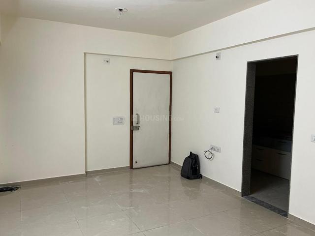 2 BHK Apartment in Shela for rent Ahmedabad. The reference number is 21130179