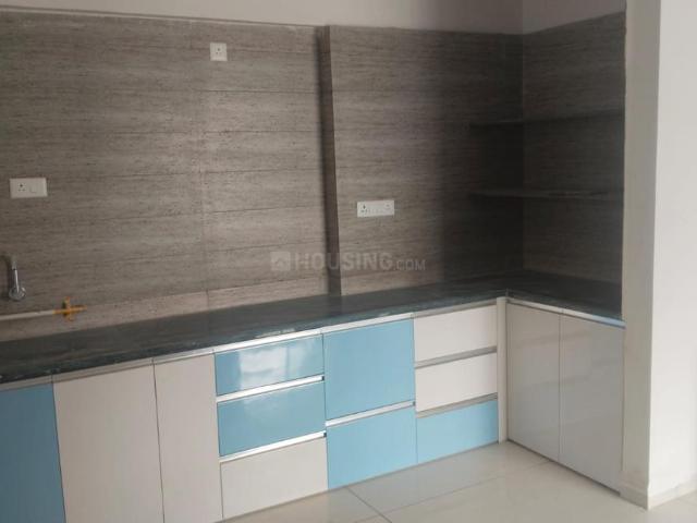 2 BHK Apartment in Shela for rent Ahmedabad. The reference number is 21173453