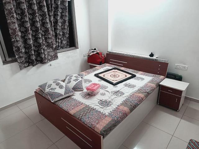 2 BHK Apartment in Shela for rent Ahmedabad. The reference number is 21265245